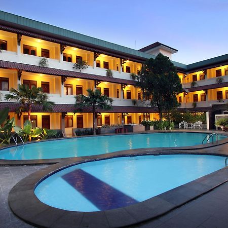 Cakra Kembang Hotel Kejayan Luaran gambar