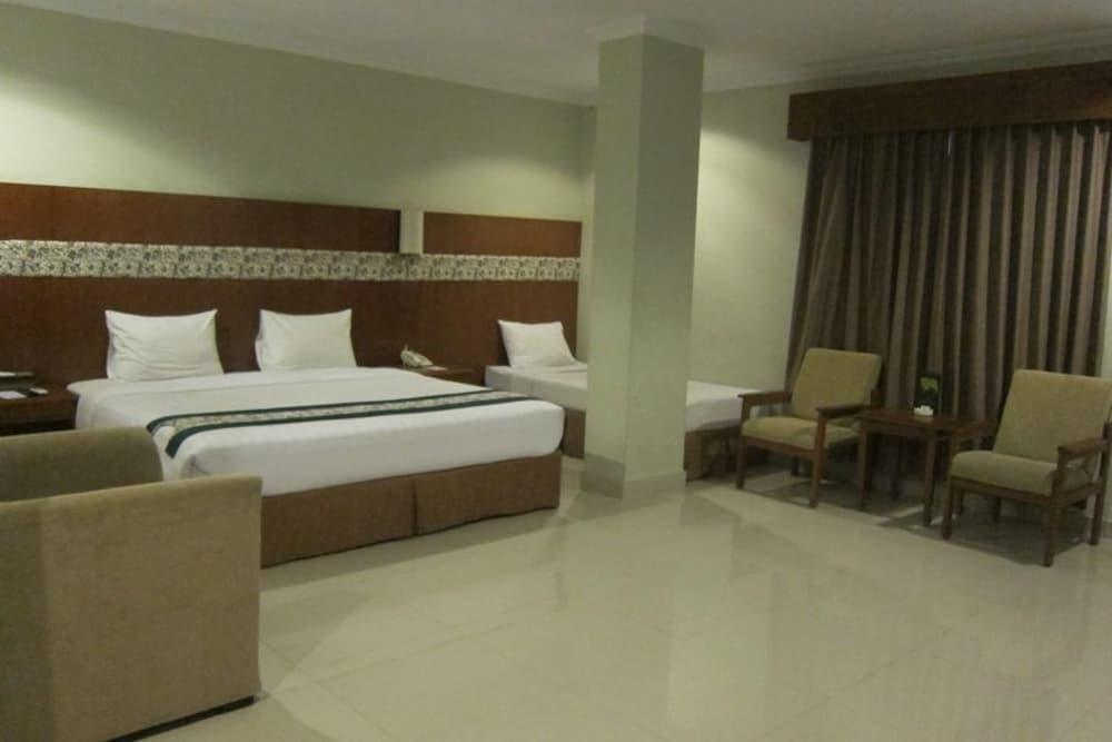 Cakra Kembang Hotel Kejayan Luaran gambar
