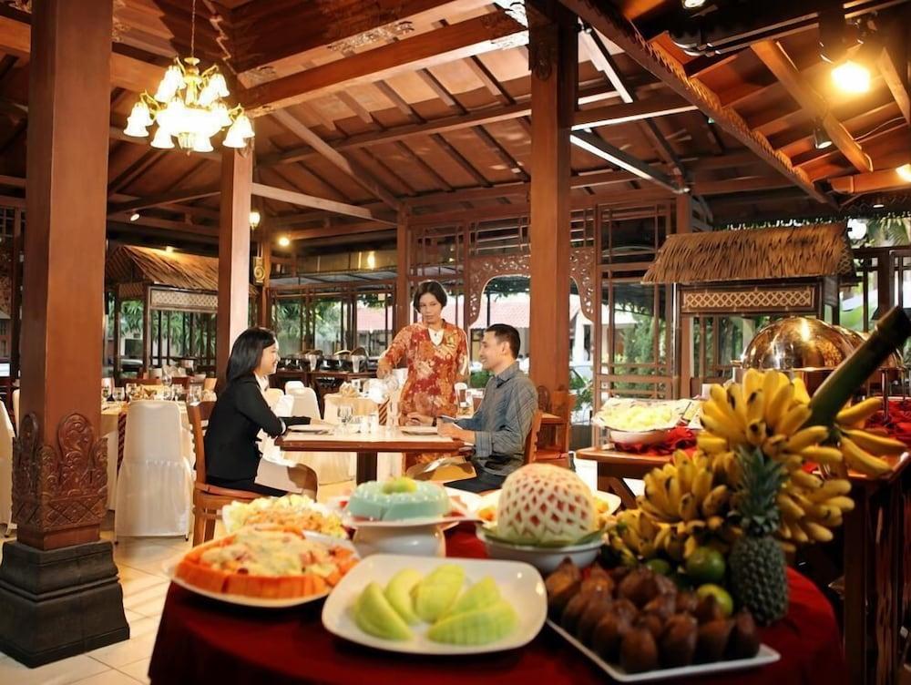 Cakra Kembang Hotel Kejayan Luaran gambar
