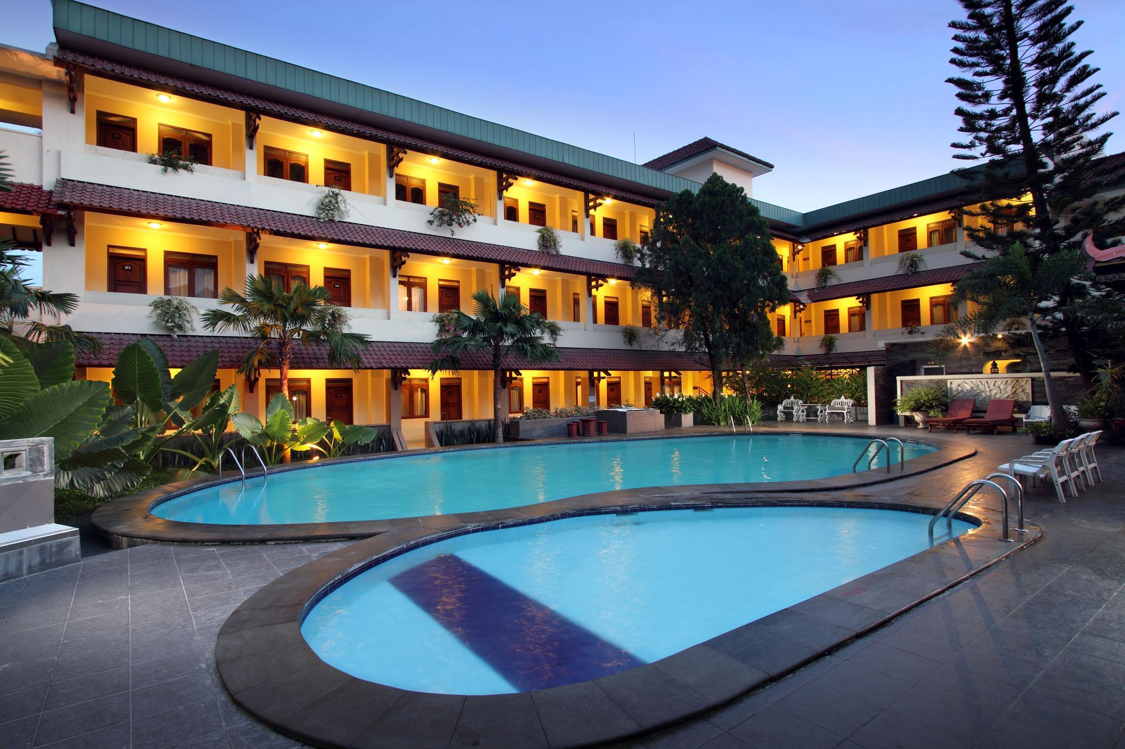 Cakra Kembang Hotel Kejayan Luaran gambar