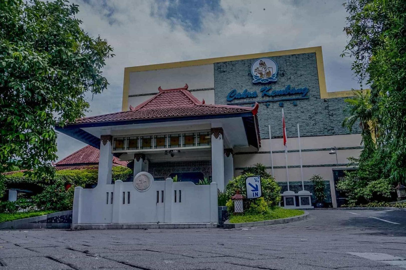 Cakra Kembang Hotel Kejayan Luaran gambar