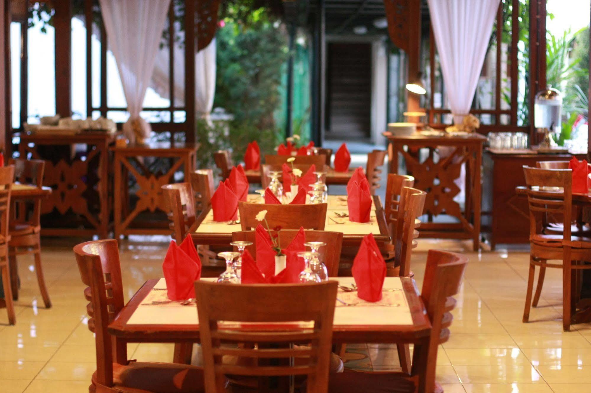 Cakra Kembang Hotel Kejayan Luaran gambar