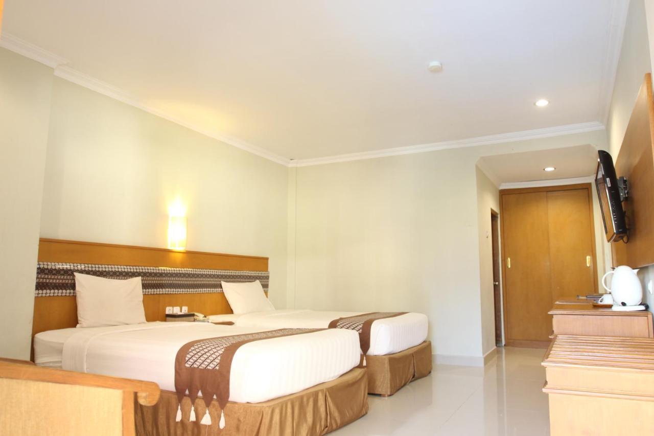 Cakra Kembang Hotel Kejayan Luaran gambar